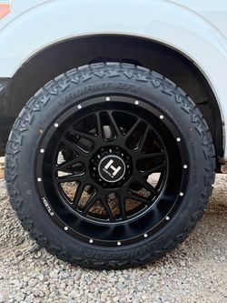 Hostile Wheels 35X12.50R22LT