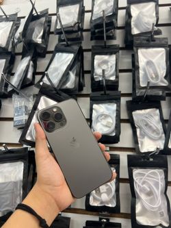 iPhone 13 Pro 128GB UNLOCKED 