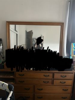 Mirrored dresser