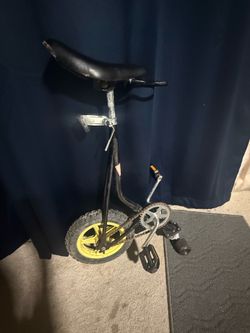 Axl skate bike