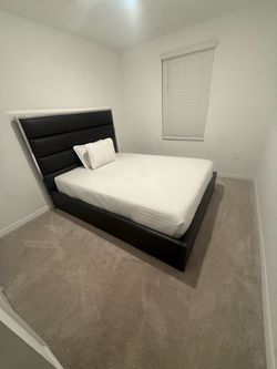 Queen bed