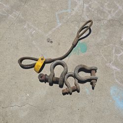 Shakles and 1ft strap