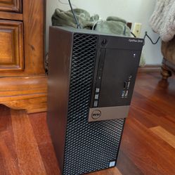 Dell OptiPlex 3040 Mid-Tower Desktop Computer Windows 10 Pro