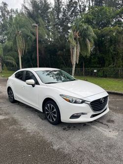 2017 MAZDA MAZDA3