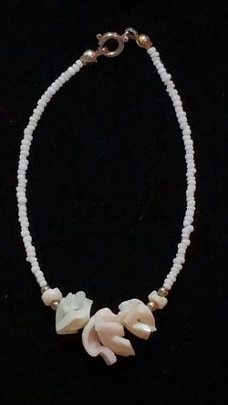 Beaded string bracelet