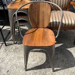 Set Of (4) Chairs 