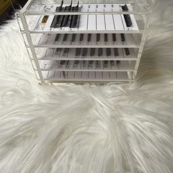 Lash extensions organizers