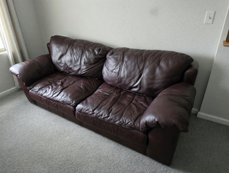 Klaussner Vintage Leather Couch – Good Condition, 84 Inch - Pflugerville, TX