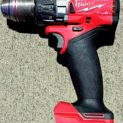 Milwaukee M18 Fuel Hammer Drill