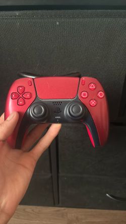 Red ps5 controller