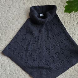 Black Sweater Poncho Sz Small 