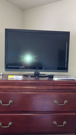 Vizio tv 37” with remote