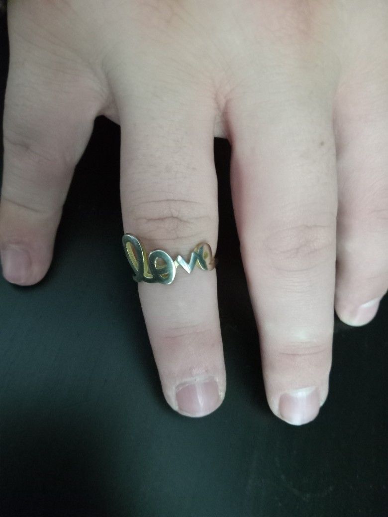 925 Silver "Love" Ring SEE DESCRIPTION FOR SIZE AND WEIGHT