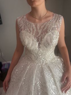Luxury wedding gown