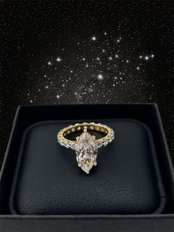 Marquise shape diamond ring in yellow gold