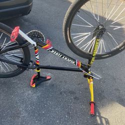 se blocks flyer 2019 Black stock Wheels Included Trades Too 