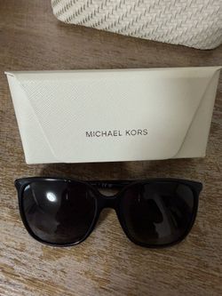 MK authentic sunglasses 🕶