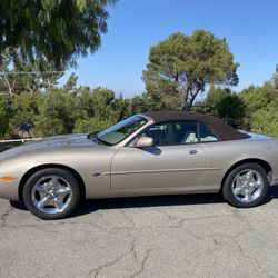 1997 Jaguar XK8