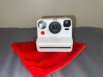 Polaroid Now Camera