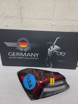 Maserati Ghibli M157R OEM Rear Tail Light SAE BLACK Left 19- (contact info removed)96