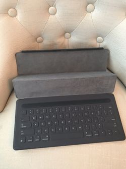 Apple Smart Keyboard folio iPad Pro 12.9 2017