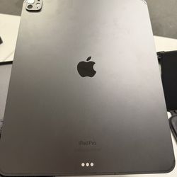 Still have the box for this iPad Pro 13 inch (M4)  256 GB