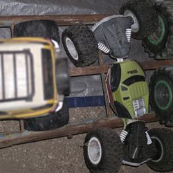 Remote Control Cars  Been Years Since I Used Them As IS For $50.00 I Might Have Remotes And Battery's I Have To Look  