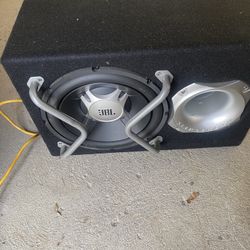 JBL Subwoofer 