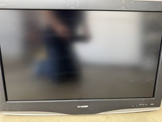 Sharp Aquos 32” TV lc-c3242u