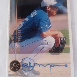Orber Moreno Rookie Autograph Card
