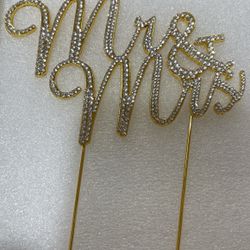 Mr & Mrs Cake Topper 