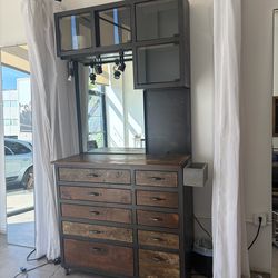 Custom made Make-Up station with build in lights, 10 drawers, display, mirror and wheels for easy moving