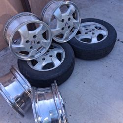 Honda Oem 15in  2 Sets Off Weels And Tires 
