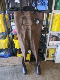 Hodgman Chest Waders Size 11