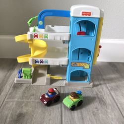 little People Race Track And Camper 