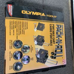New  Pack And Roll Plastic Box $30