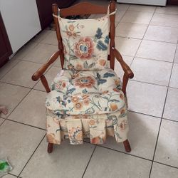$10 Antique Chair