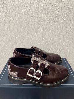 Dr. Martens 8065 Oxblood Mandala Lace Collection Mary Janes – Size 7