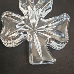 Waterford Crystal Shamrock 3 Leaf Clover Paperweight