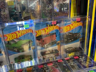 Hot Wheels w/Protectors
