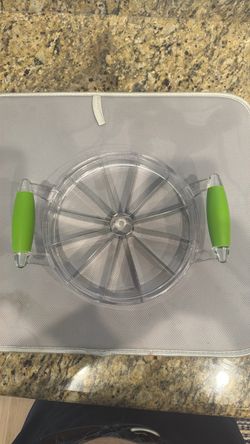 Fruit or Pie cutter