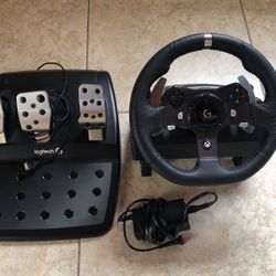 Logitech G920 Steering Wheel and Pedal  