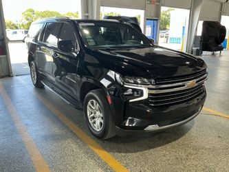 2022 Chevrolet Suburban LT