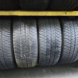 SIZE 275/65/20 IN GREAT CONDITION 