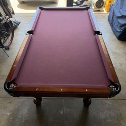 Olhausen 8’ 3-Piece Slate Pool Table 