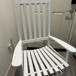 Wooden Rocking Chair 