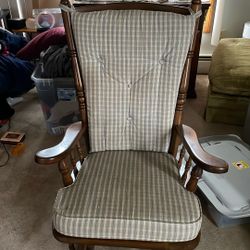 Rocking Chair 
