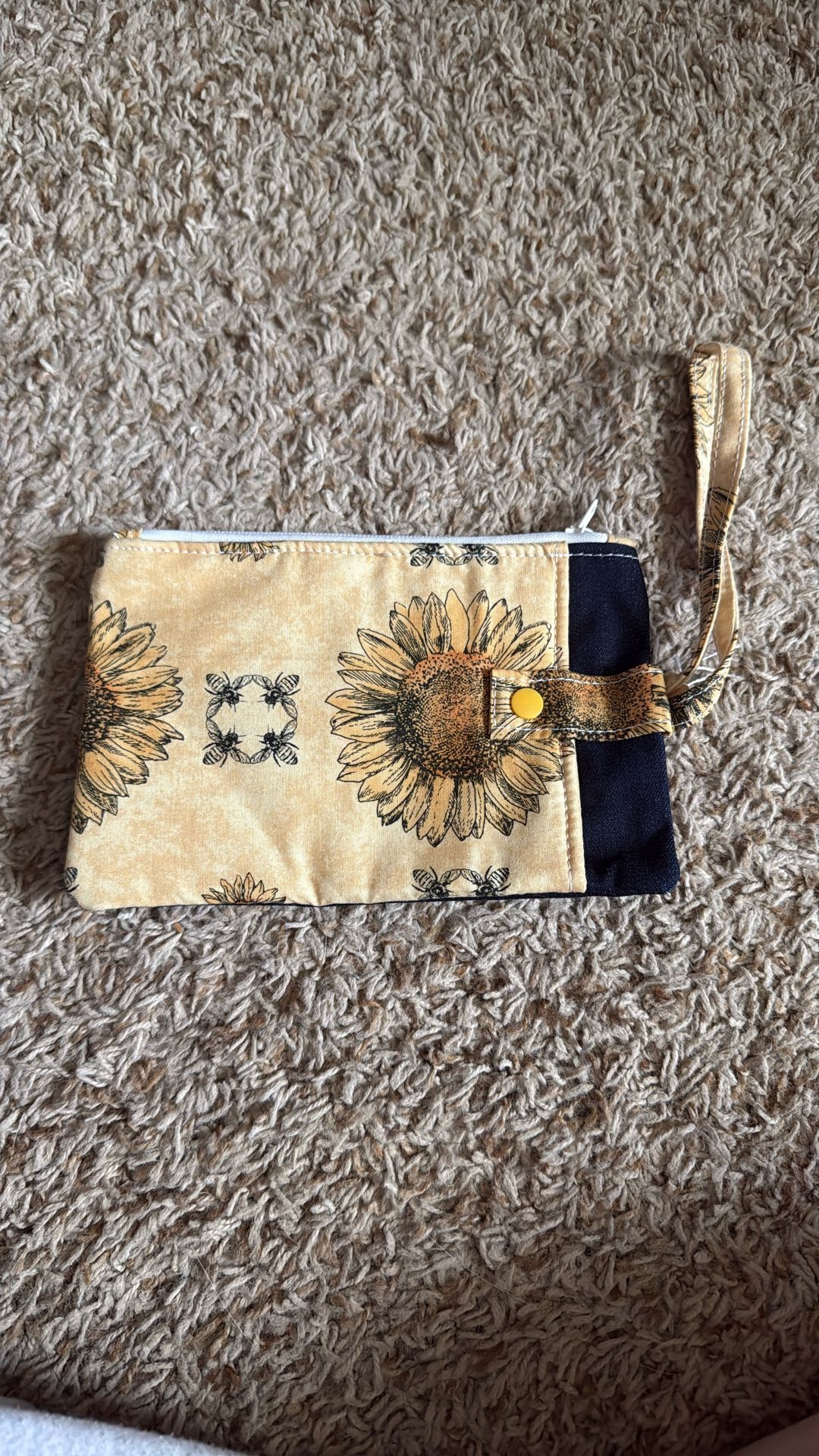 Wristlet