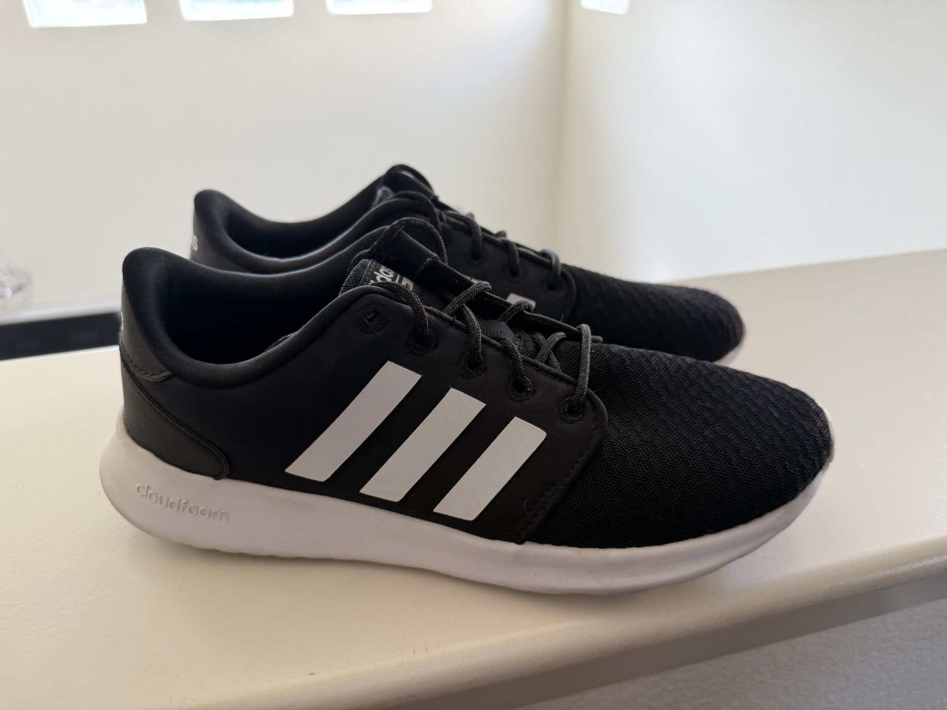 Women’s Adidas Size 8.5