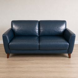 Modern Blue Genuine Leather Sofa – Paloma Collection – Steinhafels – Excellent Condition (2022)
